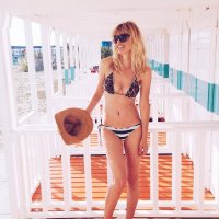 barbara snellenburg in bikini 08.jpg