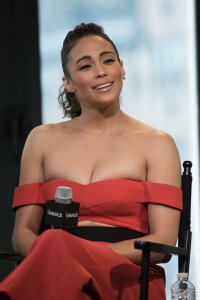 paula patton al talk 09.jpg