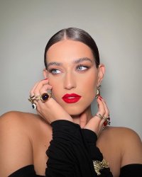 mrdanielmakeup_241108730_1108976599634690_5977042312400085296_n.jpg