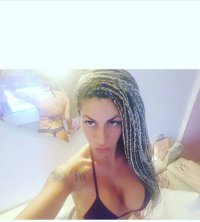 angela viviani in specchio.jpg