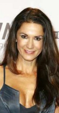 19 Mariella Ahrens 1.jpg