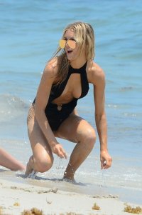 Joy-Corrigan-Sexy-32-thefappeningblog.com_.jpg