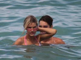 Joy-Corrigan-Kristyna-Schickova-Sexy-119-thefappeningblog.com_.jpg