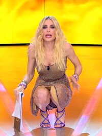 ilary blasi (5).jpg