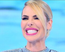ilary blasi (11).jpg