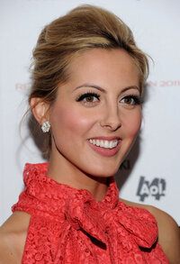 63596_MCFan_for_celeblounge10_02_201100_00_19_122_164lo.jpg