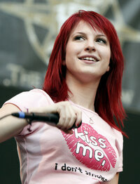 Hayley+Williams+Twilight+Cast+Paramore+Lost+TGGR5m0ADhll.jpg