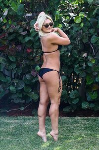 brooke hogan in bikini (12).jpg