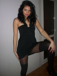 bret-easton - PANTYHOSE GIRLS - AT HOME - 0105 - 1937734990.jpg