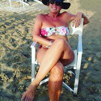 roberta beta in bikini 03.jpg