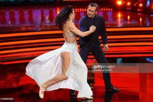 sara di vaira a ballando con le stelle 03.jpg