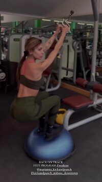 vlcsnap-2023-04-26-18h15m46s728.jpg