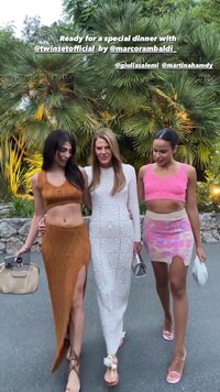 vlcsnap-2023-06-22-21h17m09s116.jpg