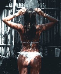 ASSperiSHOWERmorettabagnataBIR11.jpg