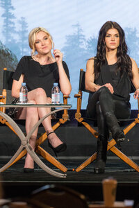eliza taylor al talk 01.jpg