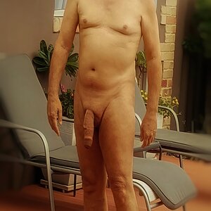 True nudist flashing